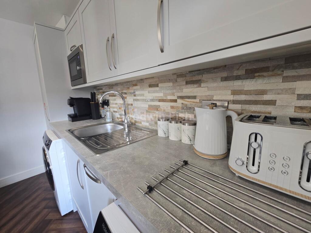 Apartment in Manchester - More