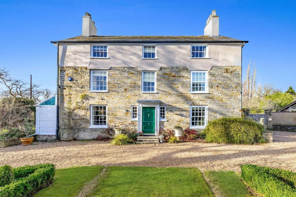 Main image of property: The Old Vicarage, Cleeve Prior, WR11 5LQ