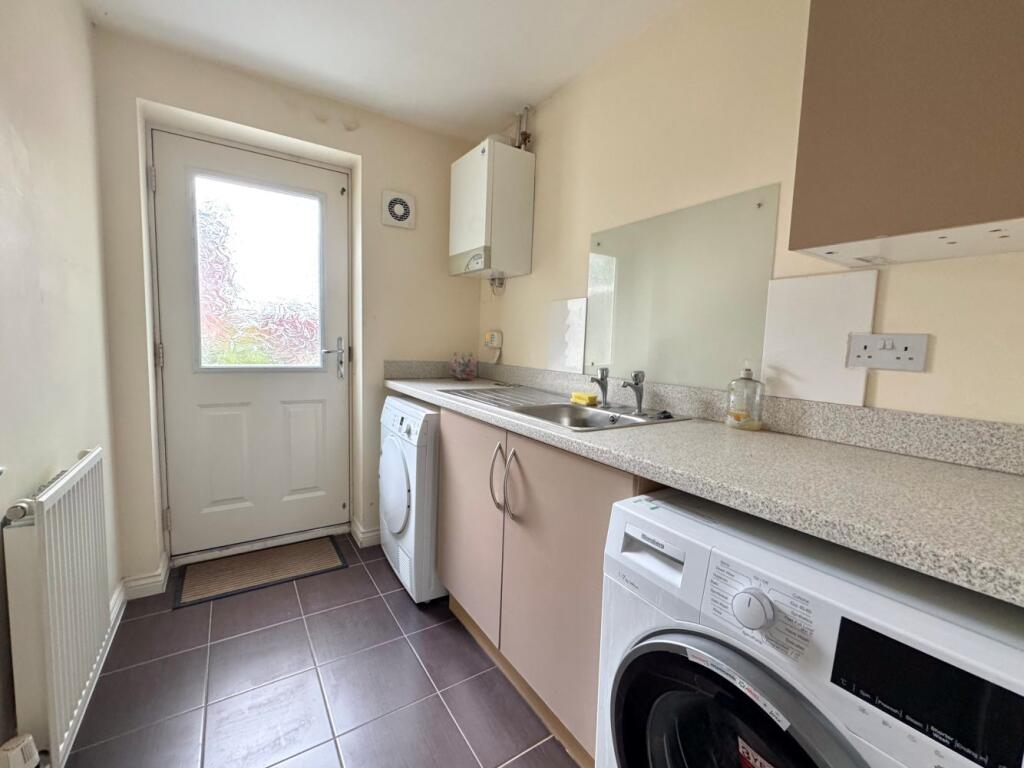 Jenner Close, Melton Mowbray photo 3