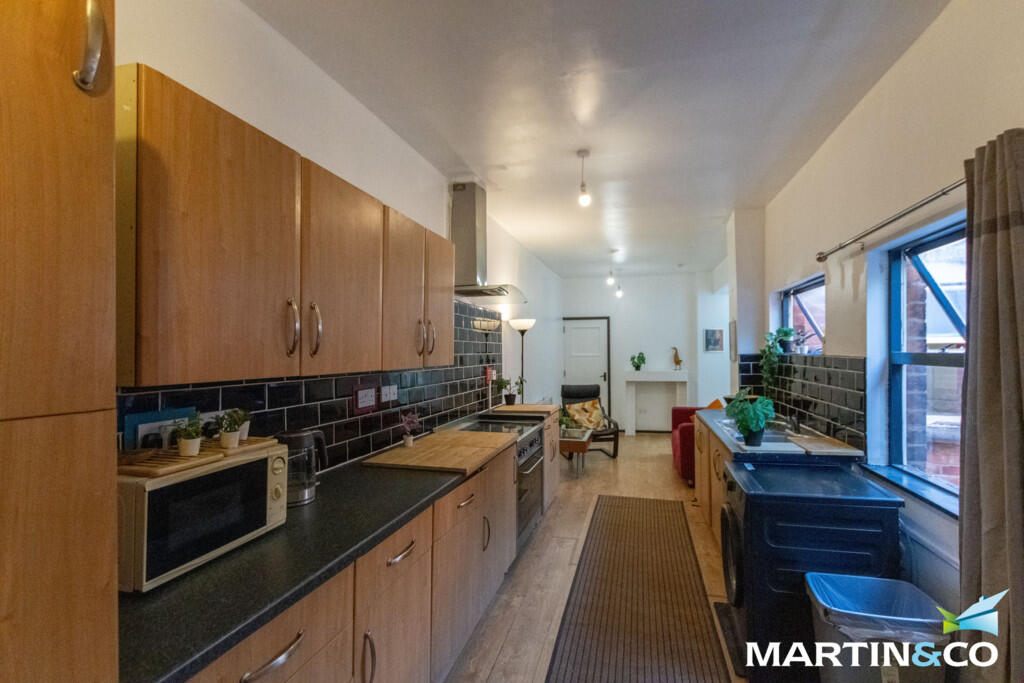 Apartment in Birmingham, Jewellery Quarter - View 2