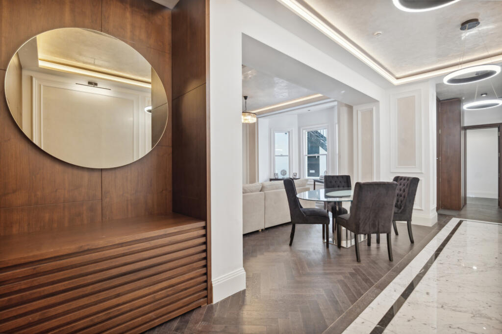 3 bedroom flat for rent