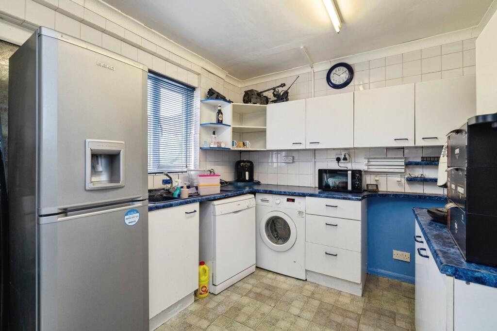 House in Great Yarmouth, Norfolk - More