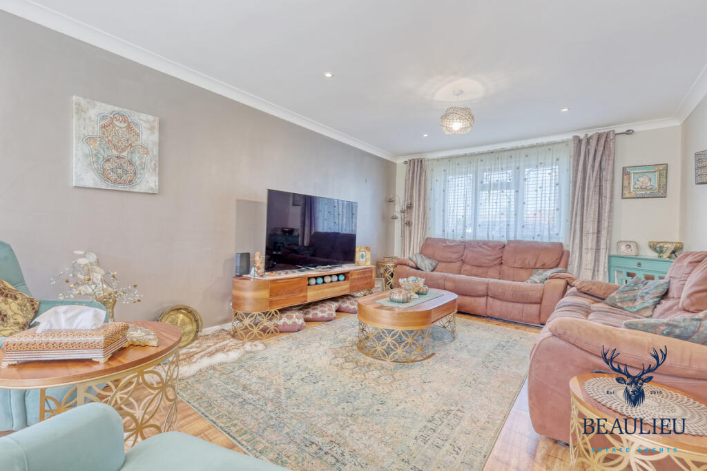 House in Chelmsford - View 4