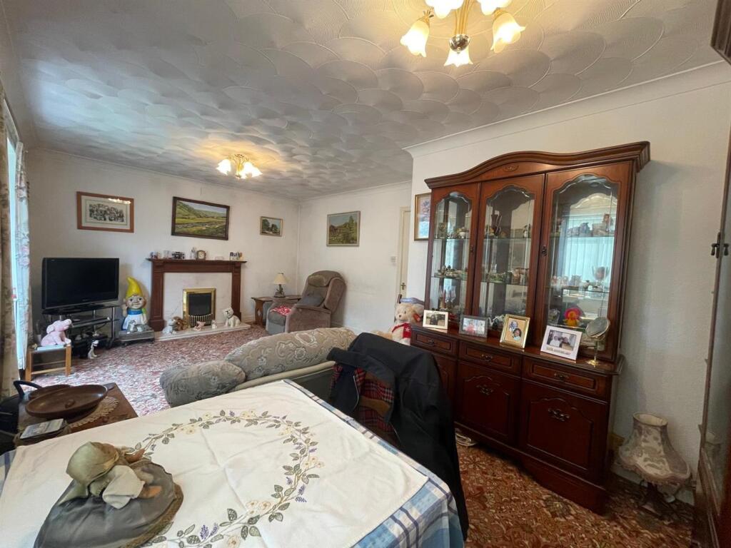 88 Turker Lane, Northallerton photo 3