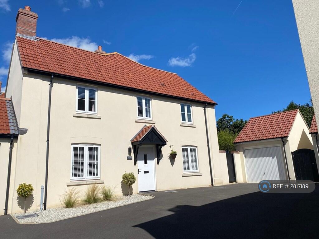 Main image of property: Hillcrest Gardens, Exmouth, EX8