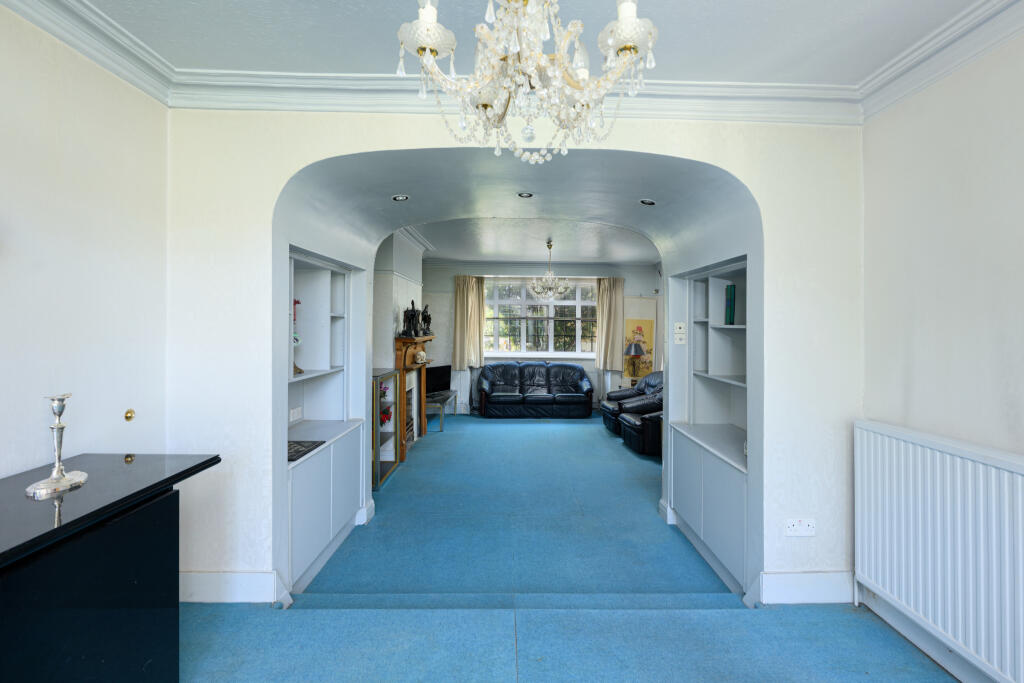 House in London - View 2