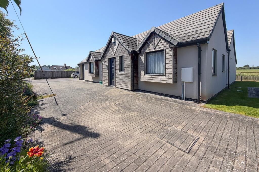 Main image of property: Long Lane, Walton, BA16
