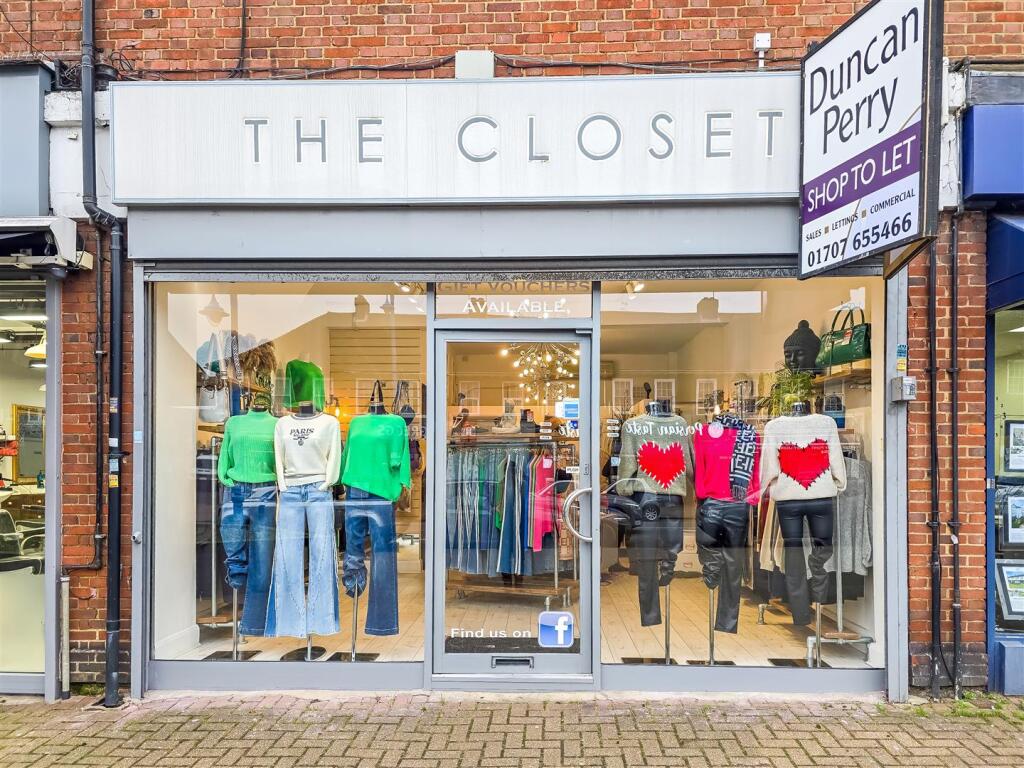 Main image of property: Darkes Lane, Potters Bar