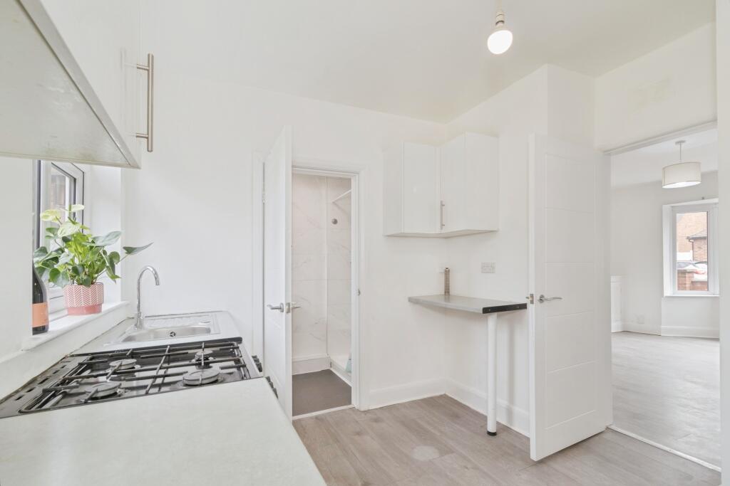 Main image of property: Huntingdon Road, Leicester, LE4