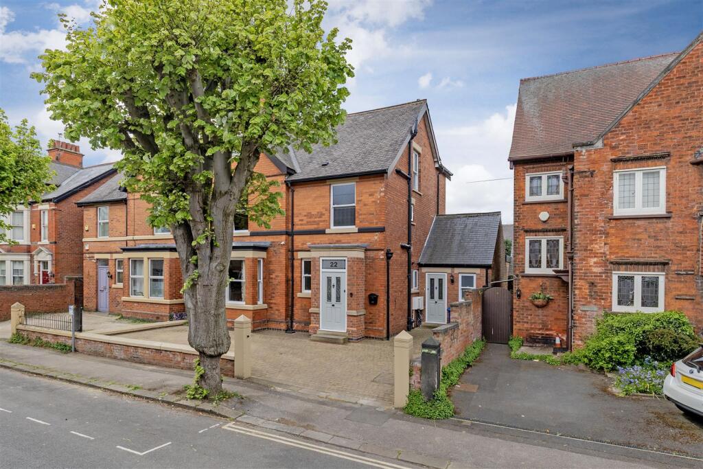 Main image of property: Tennyson Avenue, Chesterfield