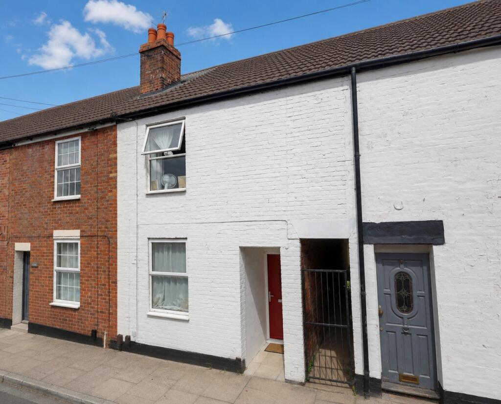 Main image of property: Inner Avenue, Southampton