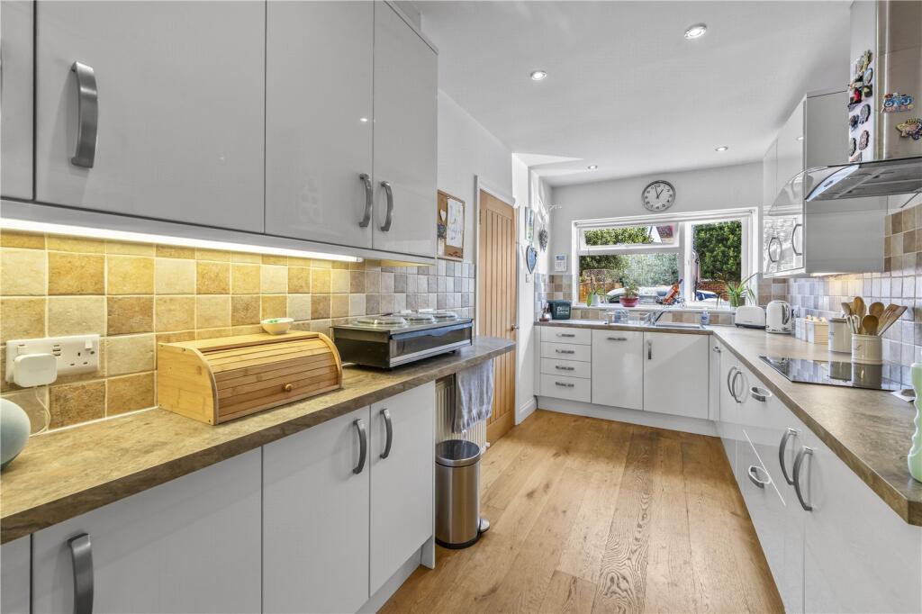 House in London - View 5