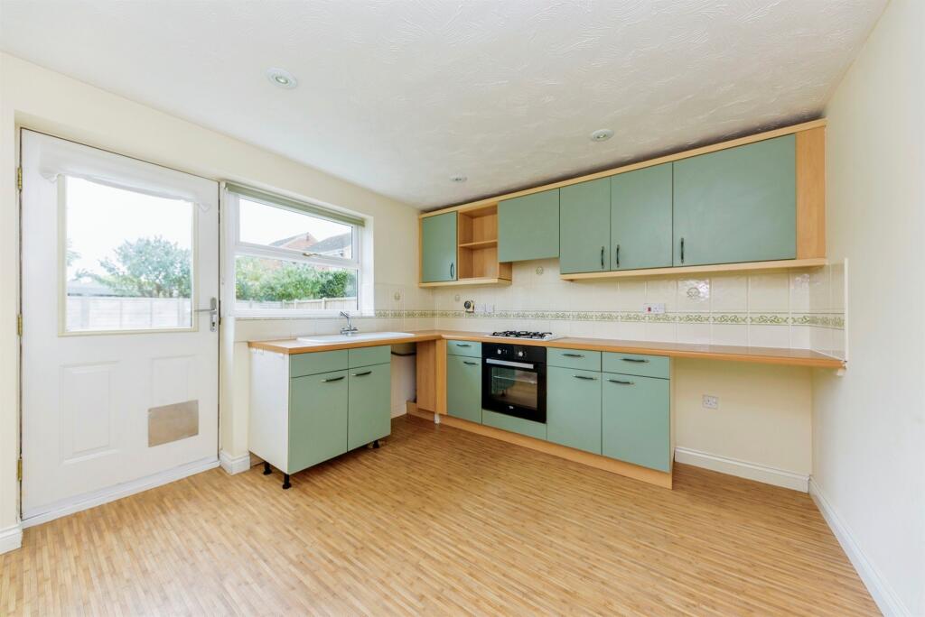 Creed Road, Oundle, Peterborough photo 2