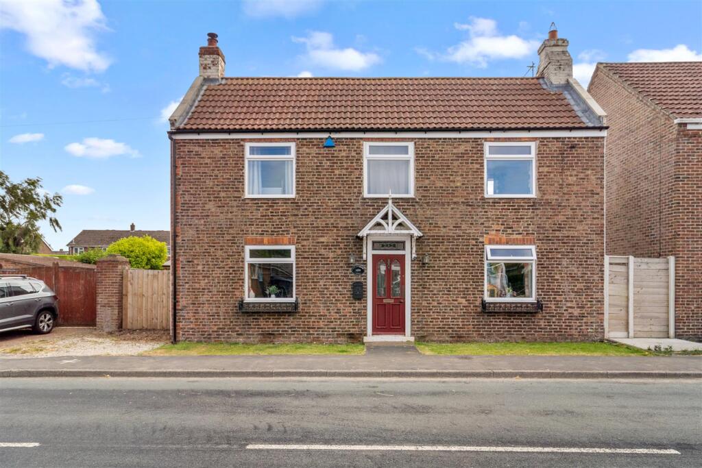 Main image of property: Main Road, Burton Pidsea