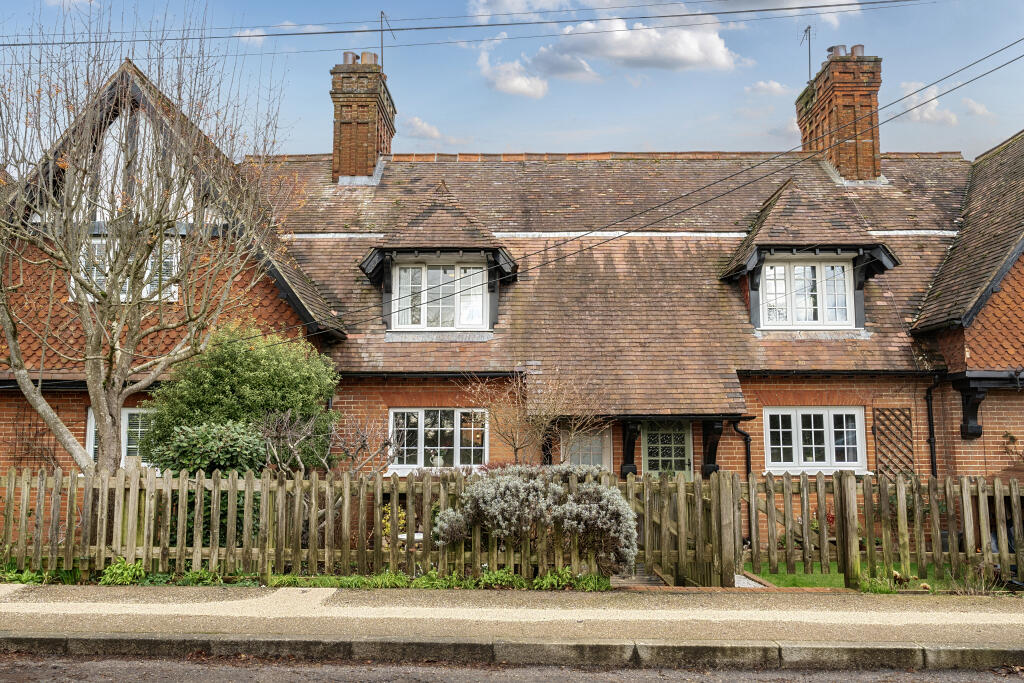 Main image of property: Andover Road, Winchester, SO21