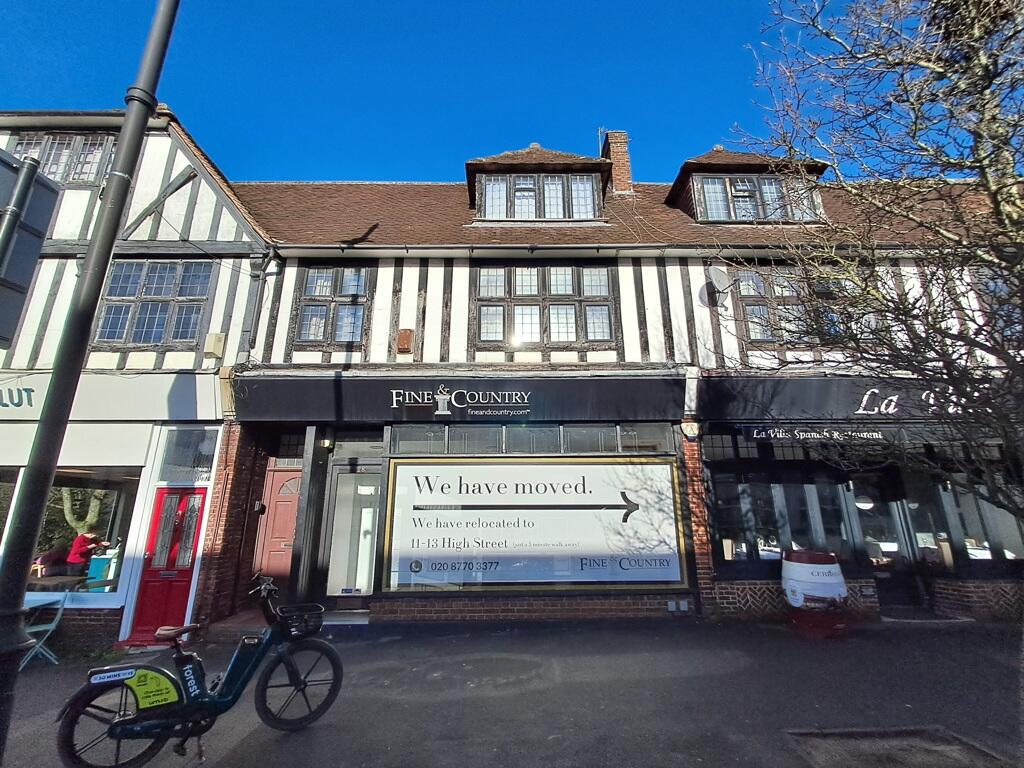 Main image of property: 28 Ewell Road, Cheam, Surrey, SM3 8BU