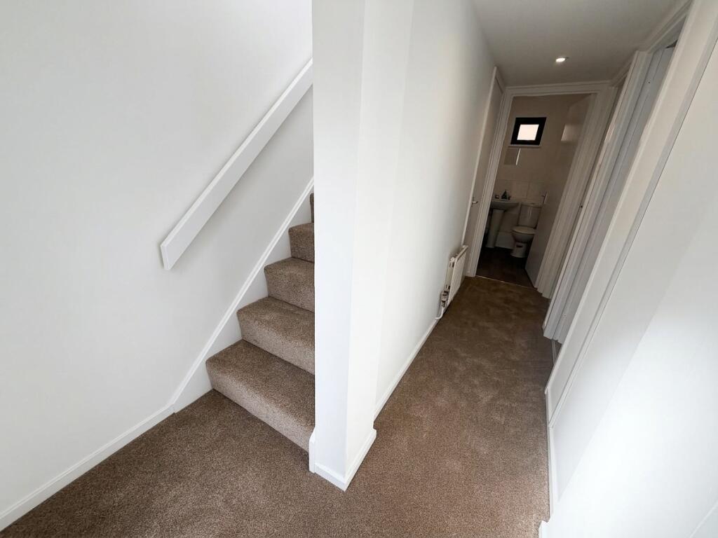 House in Milton Keynes, Shenley Brook End - View 2