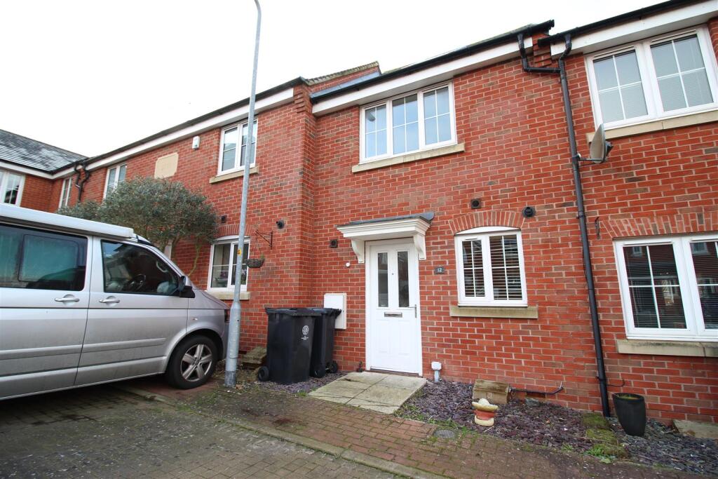 Main image of property: Tweed Crescent, Rushden, NN10 0GS