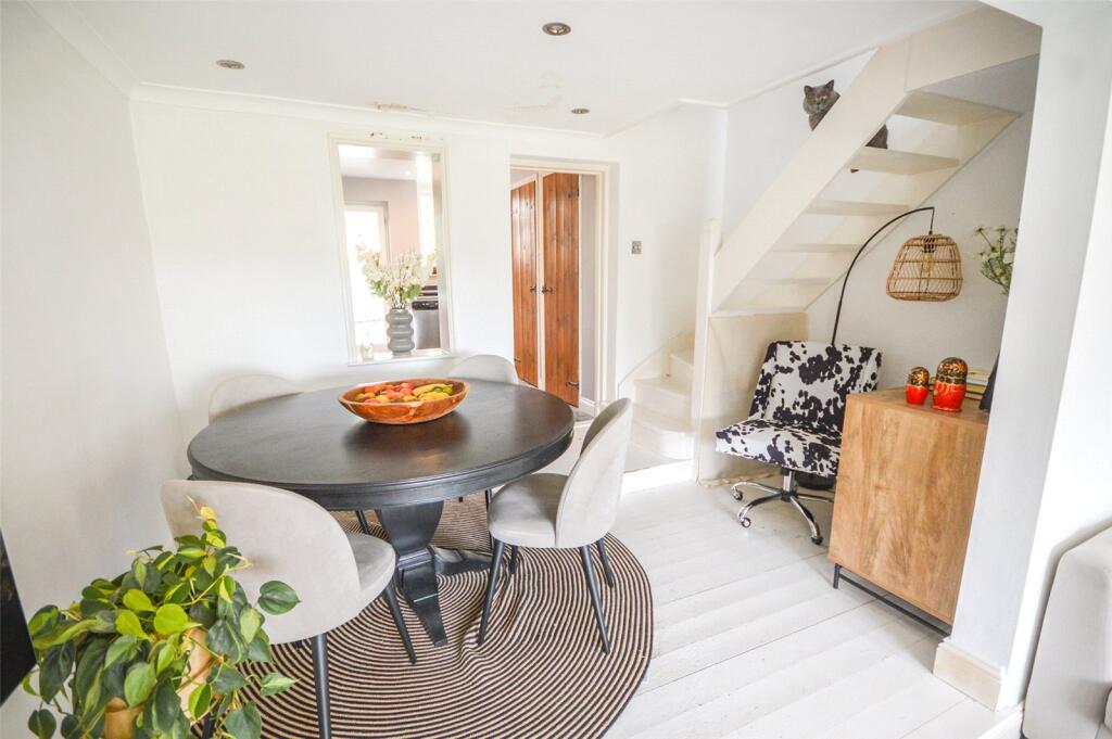 House in Bishop's Stortford, Hockerill - View 5