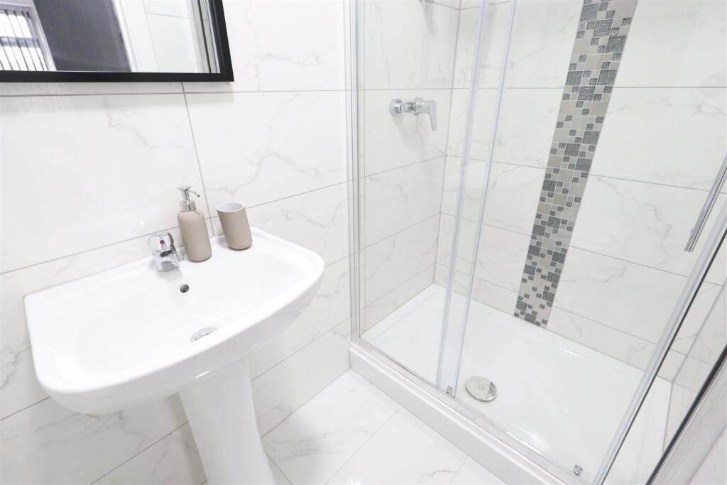 Apartment in Coventry - View 5