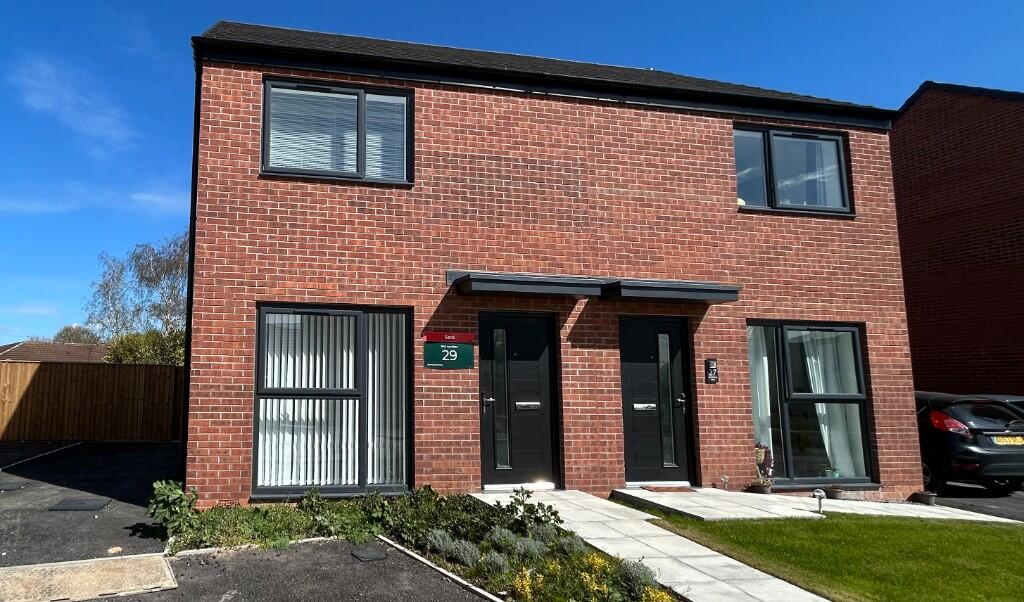 Main image of property: 25 Shakespeare Drive, Hull, East Riding Of Yorkshire, HU9