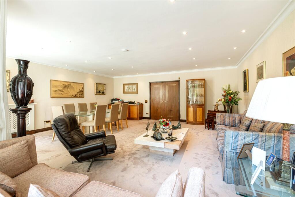 Apartment in London - View 5
