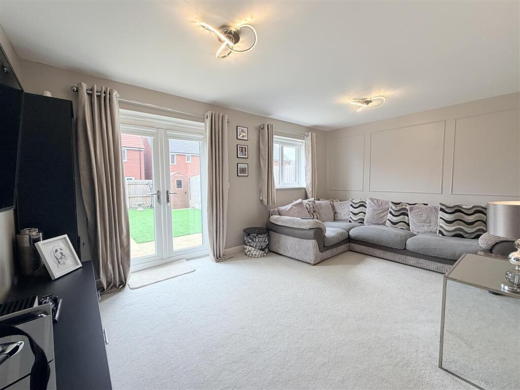 House in York - View 4