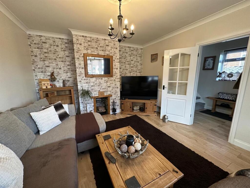 House in Ipswich - View 4