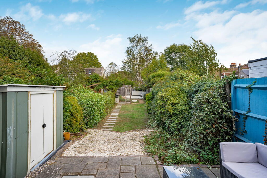 House in London - View 4