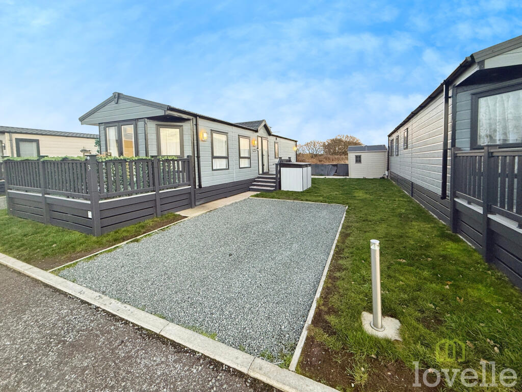 Main image of property: Four Seasons Country Park, Newark, NG23