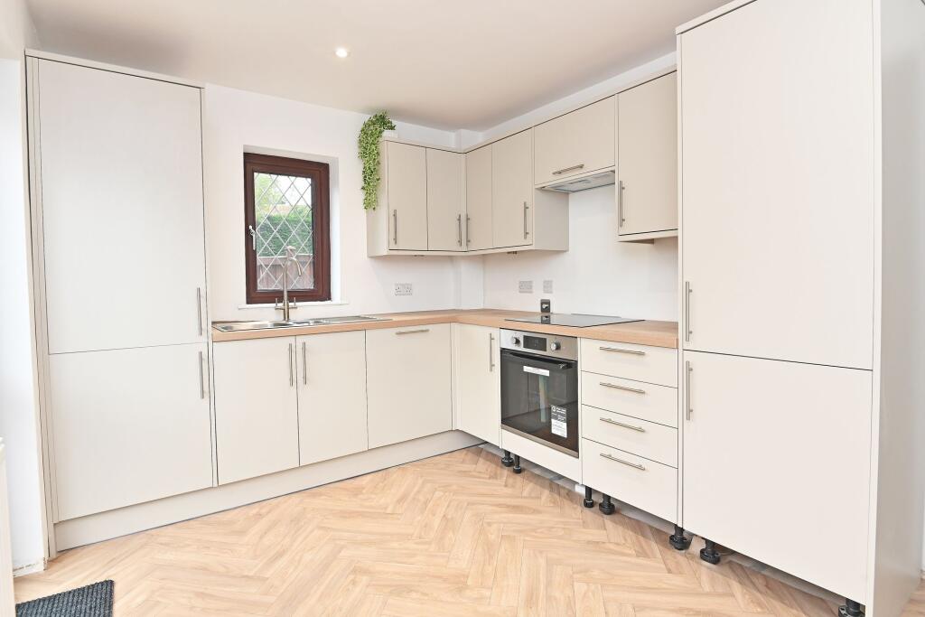 House in Harrogate - View 4