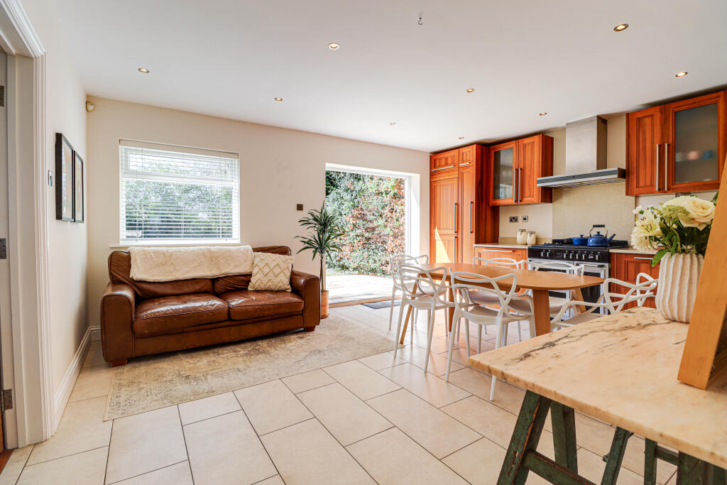 Additional image 15 of Rowlatt Drive, St. Albans, Hertfordshire, AL3