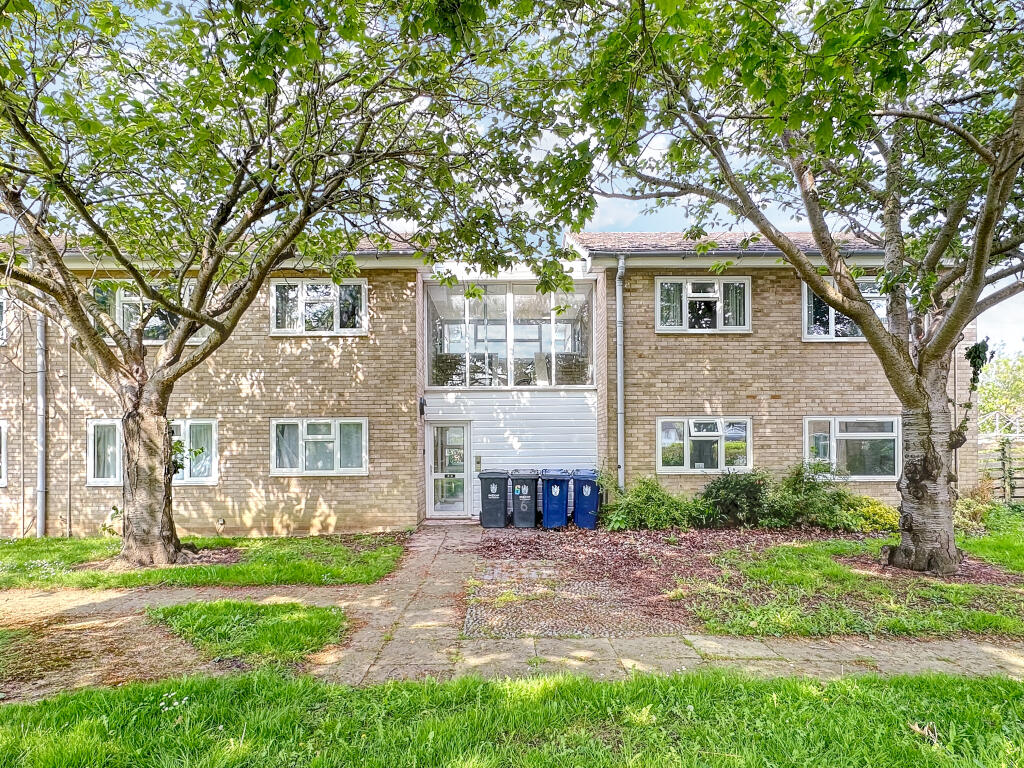 Main image of property: Walkling Way, Milton