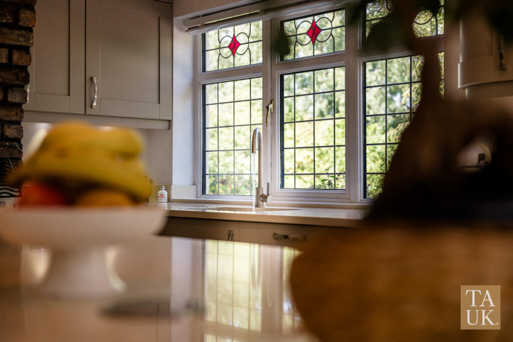 House in West Lancashire, Aughton Park, Aughton - More
