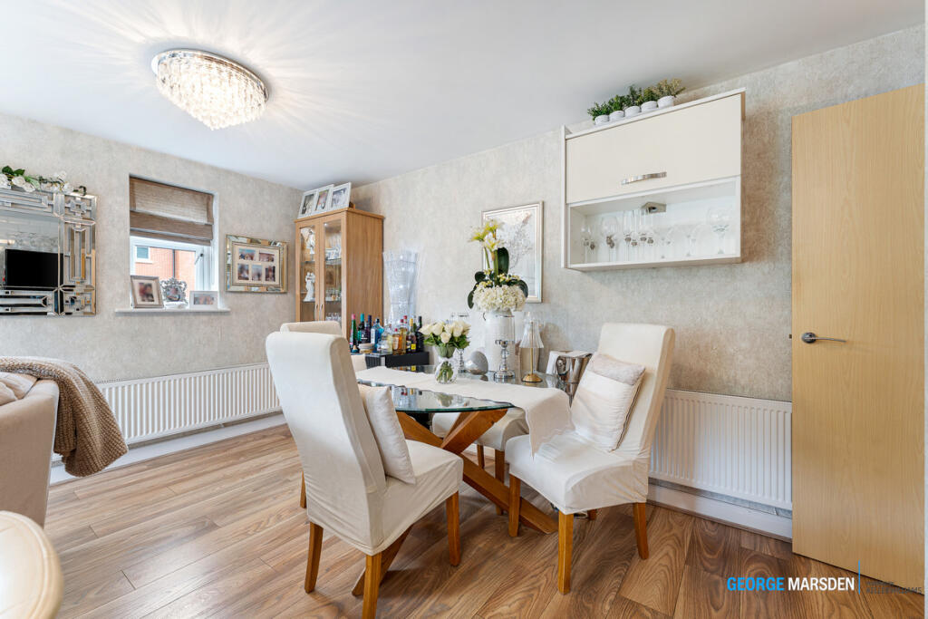 Apartment in Wigan - More