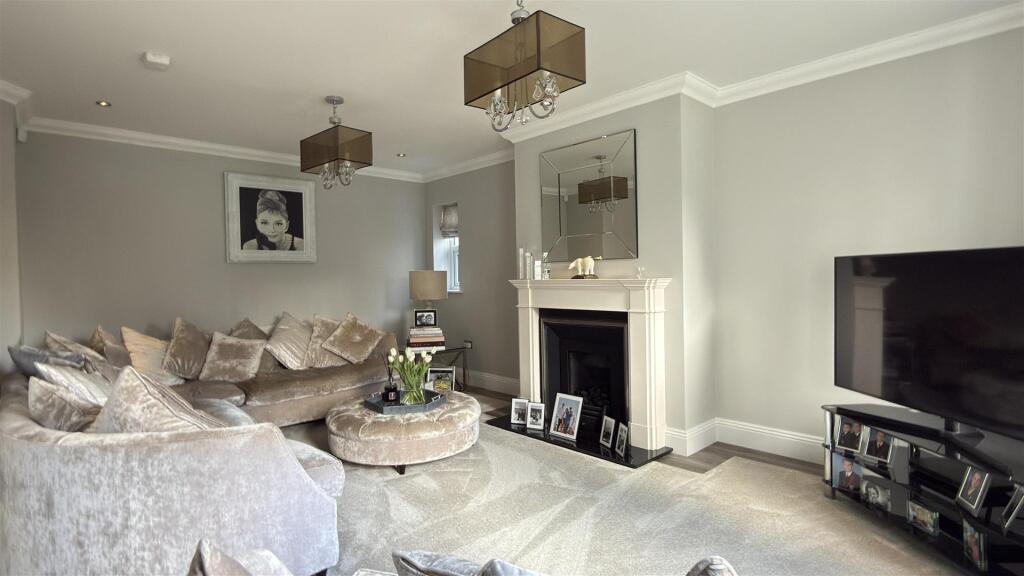Additional image 9 of Sandbanks Road, Lilliput