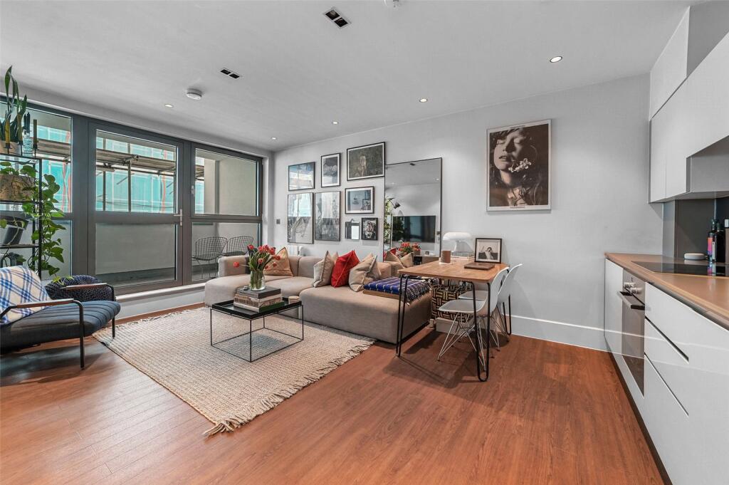 Main image of property: Infinity Heights, 264 Kingsland Road, Hackney, London, E8