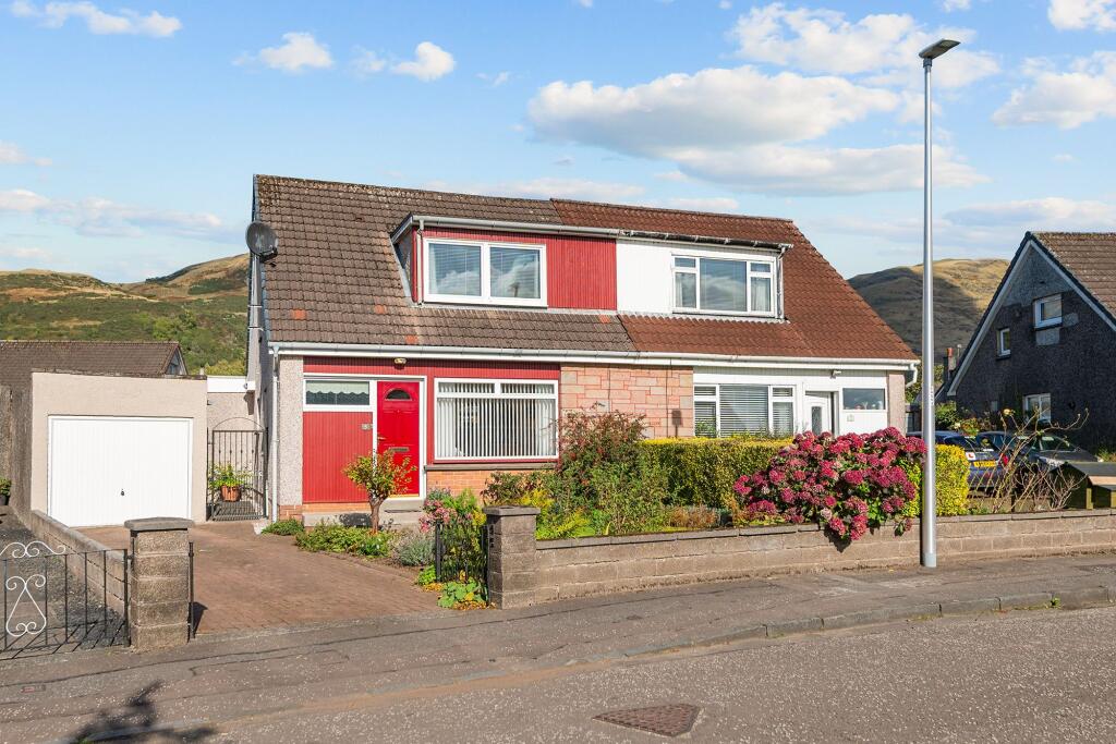Main image of property: The Cloves, Menstrie, FK11