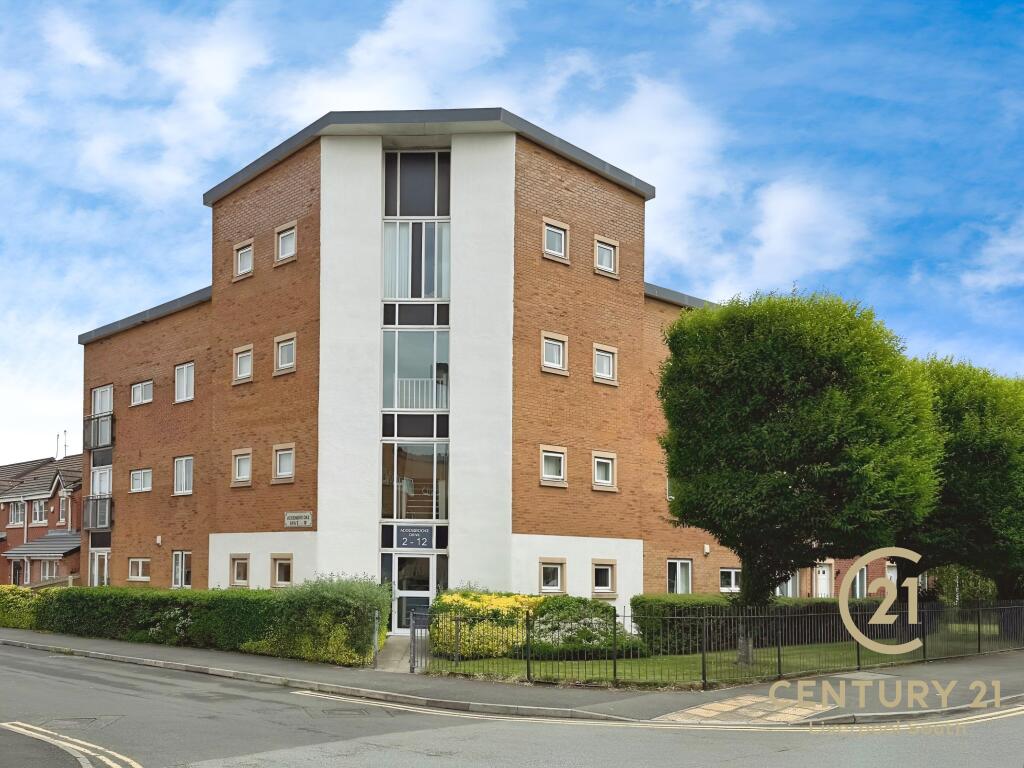 3-bed flat on Addenbrooke Drive, Hunts Cross, £110,000