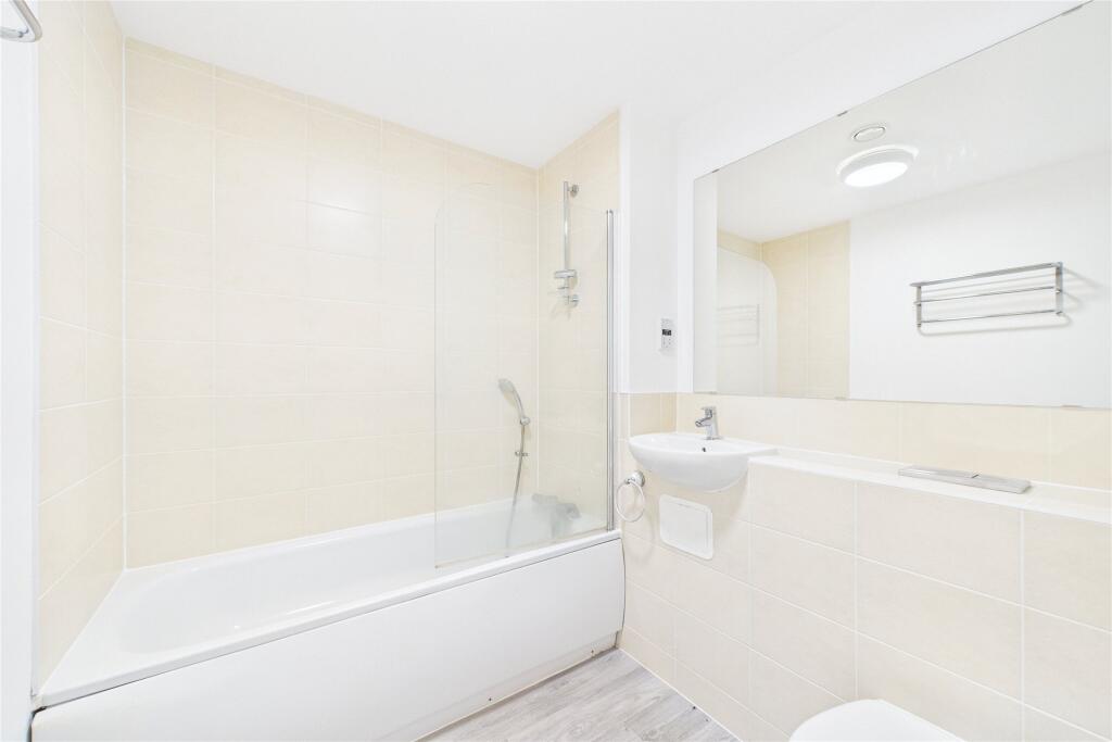 Oscar Wilde Road, Reading, Berkshire, RG1 photo 5