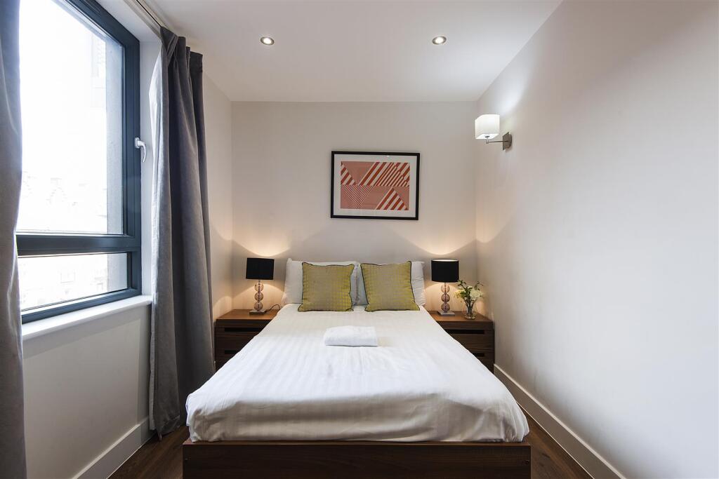 Apartment in London - View 2