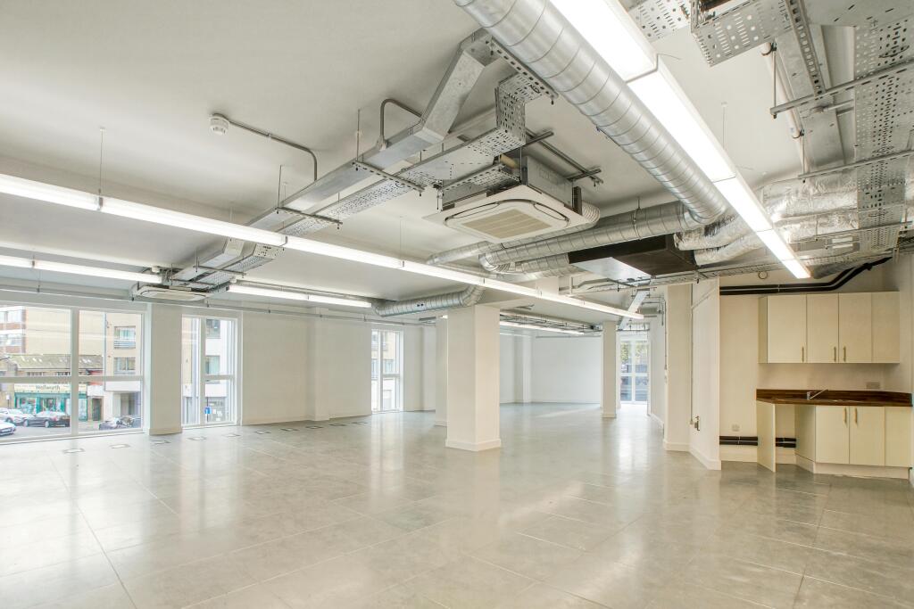 139141 Mare Street E8 Unit 3 4.JPG