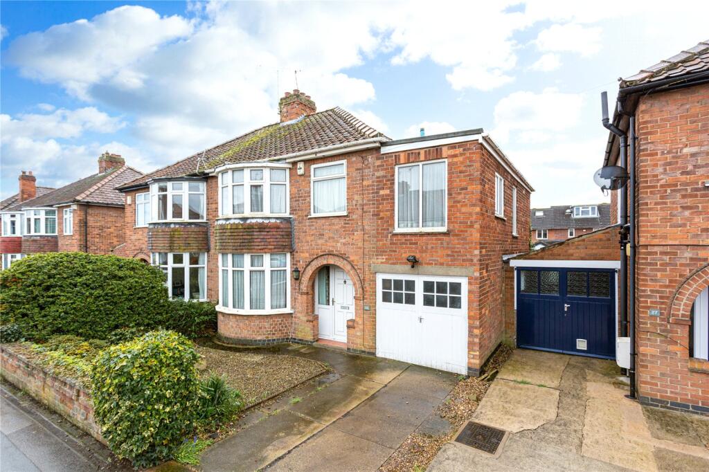 Main image of property: Yearsley Grove, York, North Yorkshire, YO31