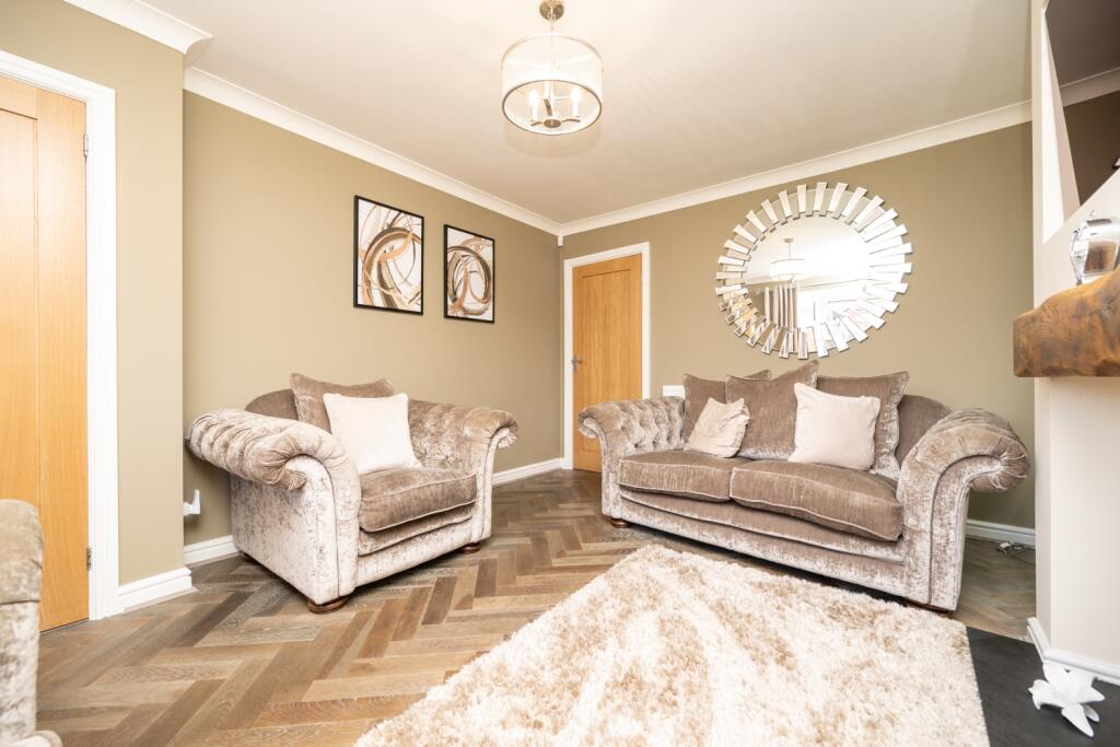 House in Dudley - View 5