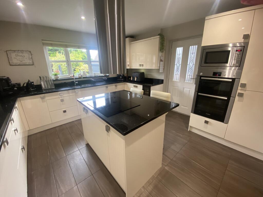 House in Bury, Greater Manchester - View 3