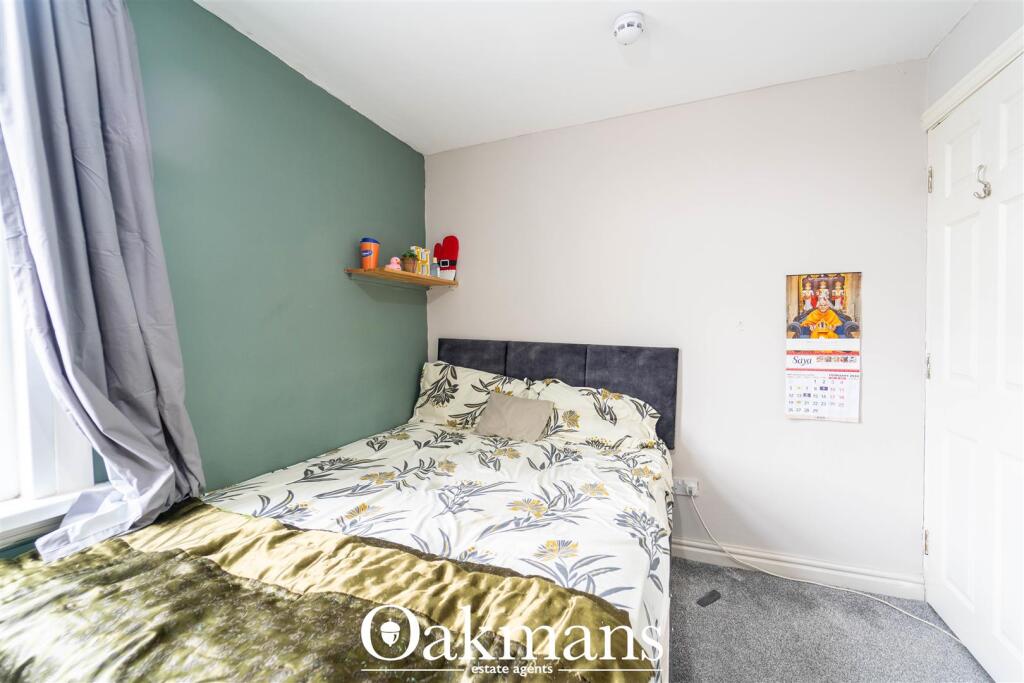 5 bedroom house for rent