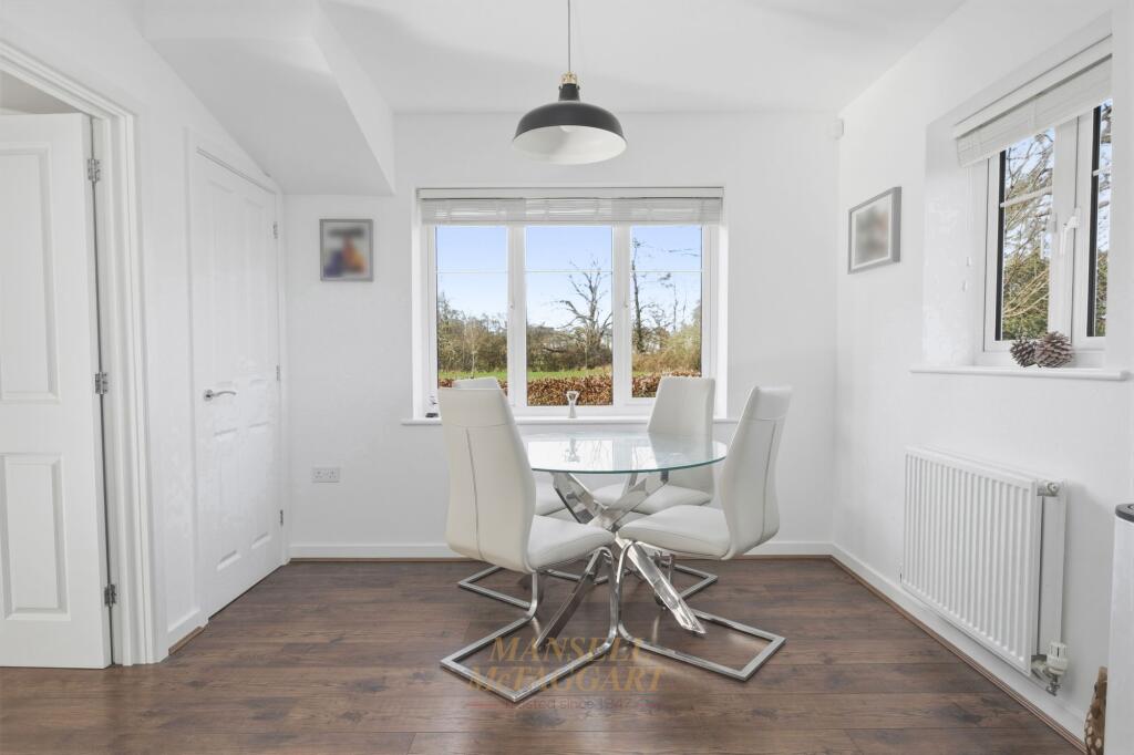 House in Crawley, Forge Wood - More