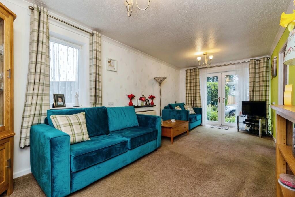 Beechfield Road, Stockport, Greater Manchester, SK3 photo 2