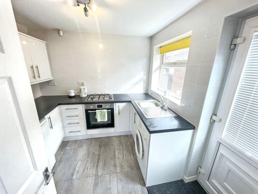 Goathland Drive, Sunderland, Tyne and Wear, SR3 2BZ photo 4
