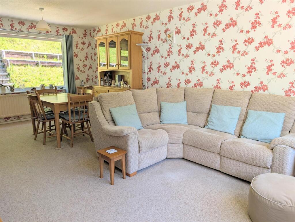59 Ludlow Road, Church Stretton, SY6 6AD photo 4